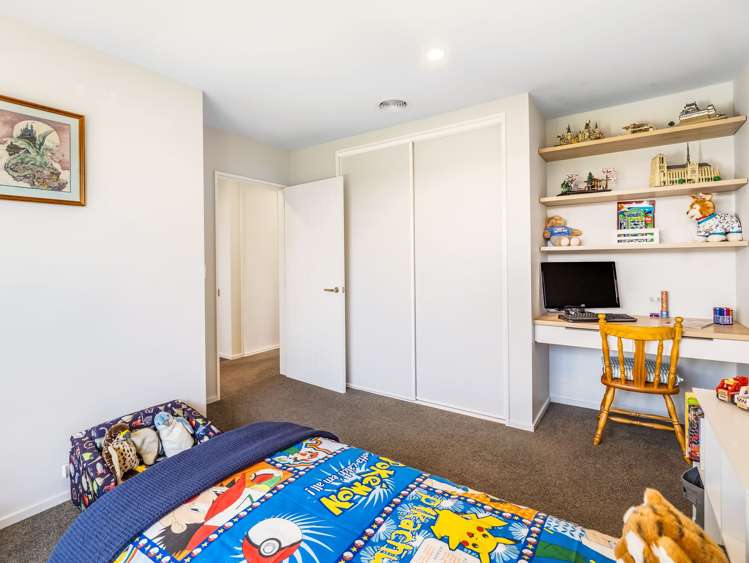 8 Whitehorn Drive Lincoln_23