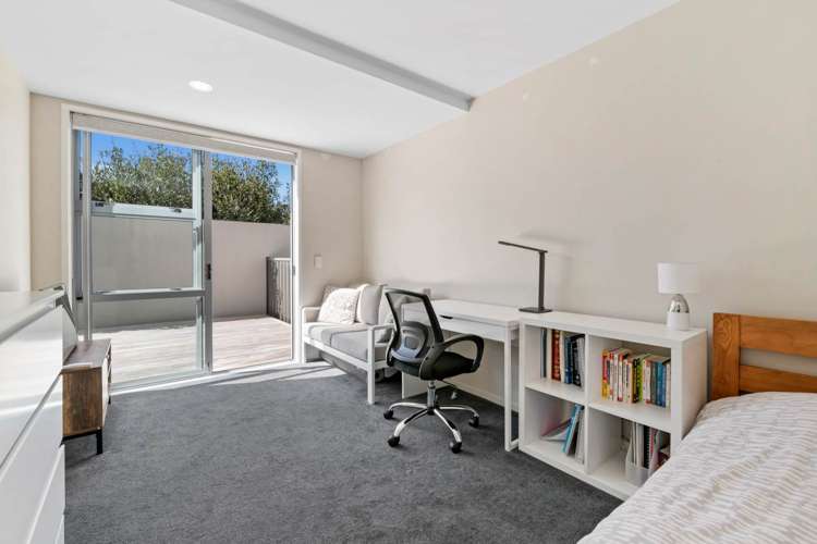 4/3 Riverside Road Orewa_10