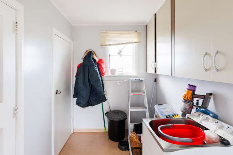 18 Bell Street Marton_18