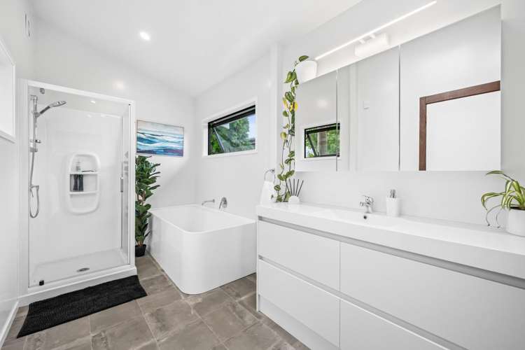 3/1623 State Highway 14 Maungatapere_13