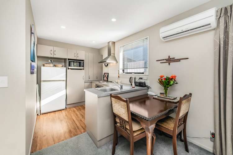 1/191 Gayhurst Road Dallington_5