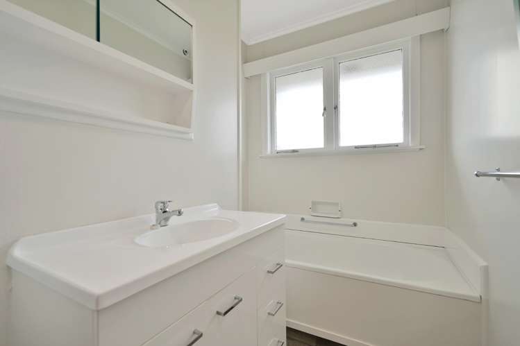 2/11 Erson Avenue Royal Oak_6