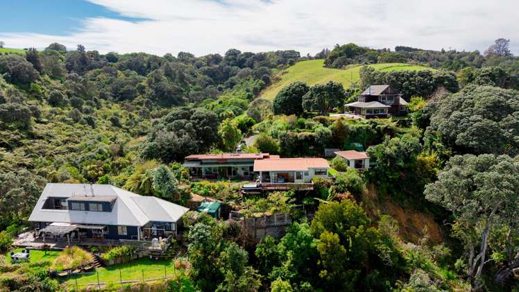 11 and 11A Kuaka Lane Ohiwa_13