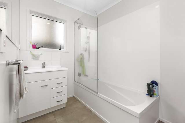 38 Alverstoke Road Parkvale_3