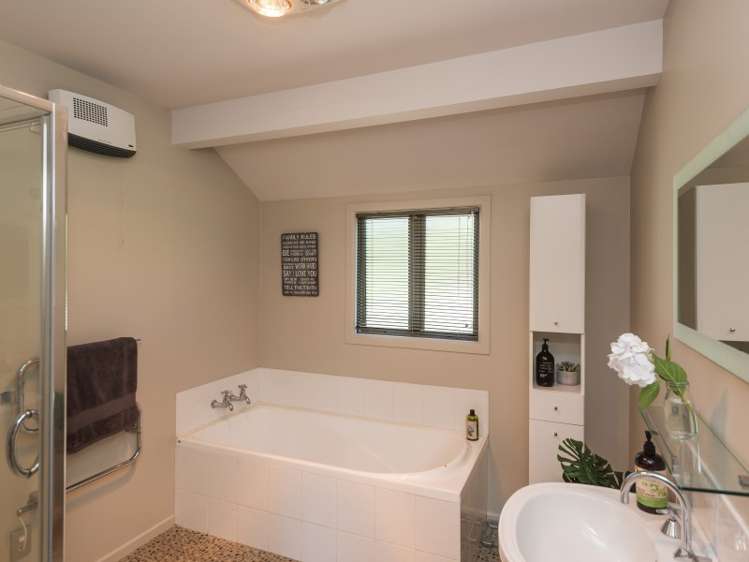 1172 Woodfields Road Cust_13