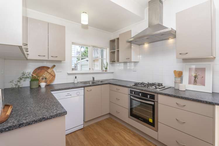 14 Kingsland Avenue Kingsland_6