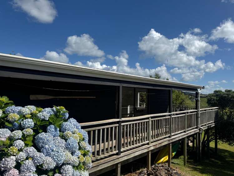 439 Sea View Road Onetangi_6