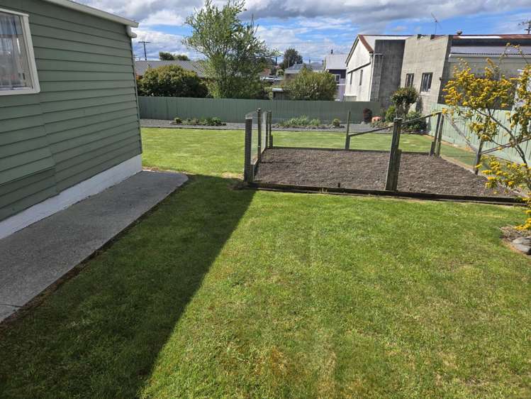 25 Naish Street Balclutha_23