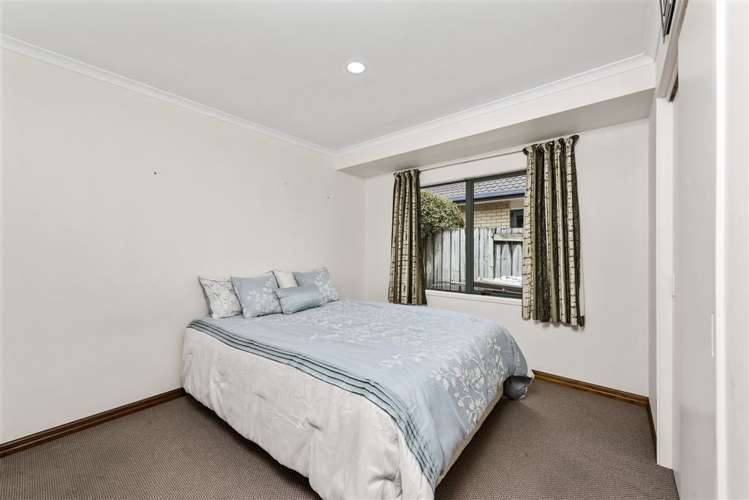 22 Brackenburn Drive Ohauiti_13