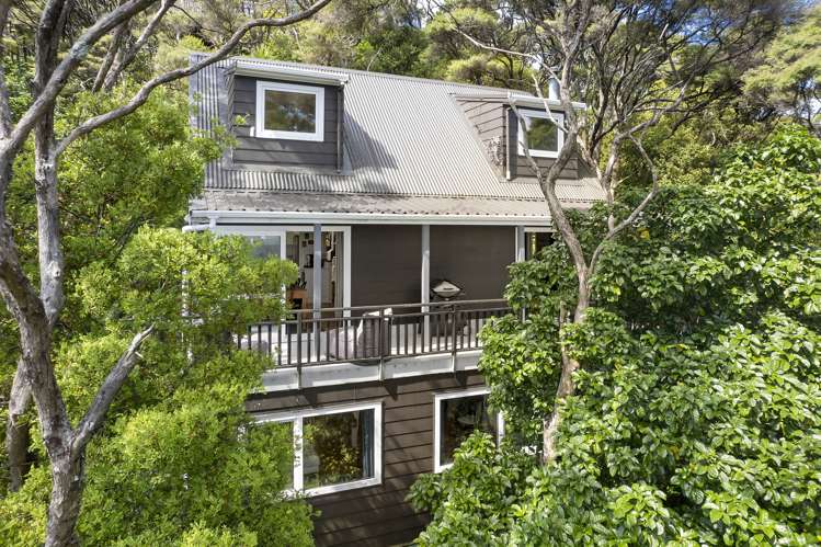 23 Scenic Drive Titirangi_22