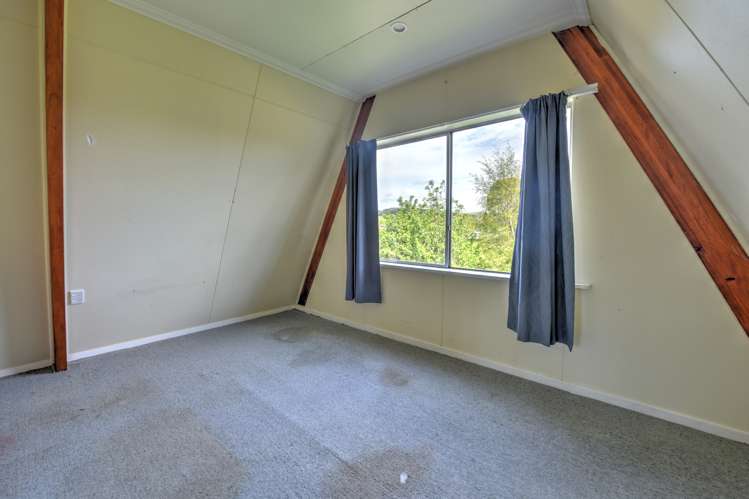 3 Talbot Street Gore Surrounds_10