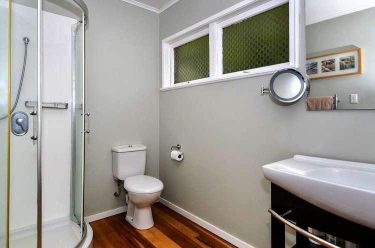 2 Glenvar Close Torbay_11