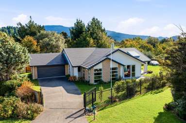 32 and 34 Ngahana Place_2