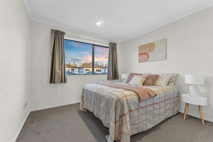 10 Fong Road Flat Bush_23