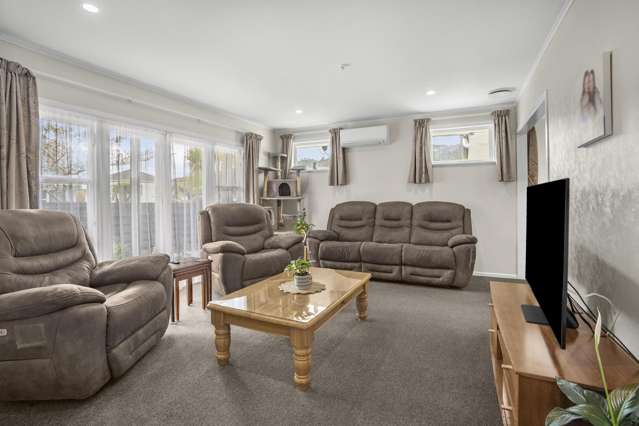 29 Korau Grove Stokes Valley_1