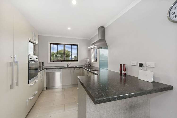 21 Queens Park Crescent Frankton_5