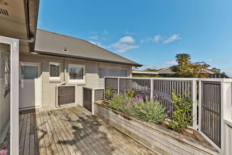 61 Northboro Road Belmont_7