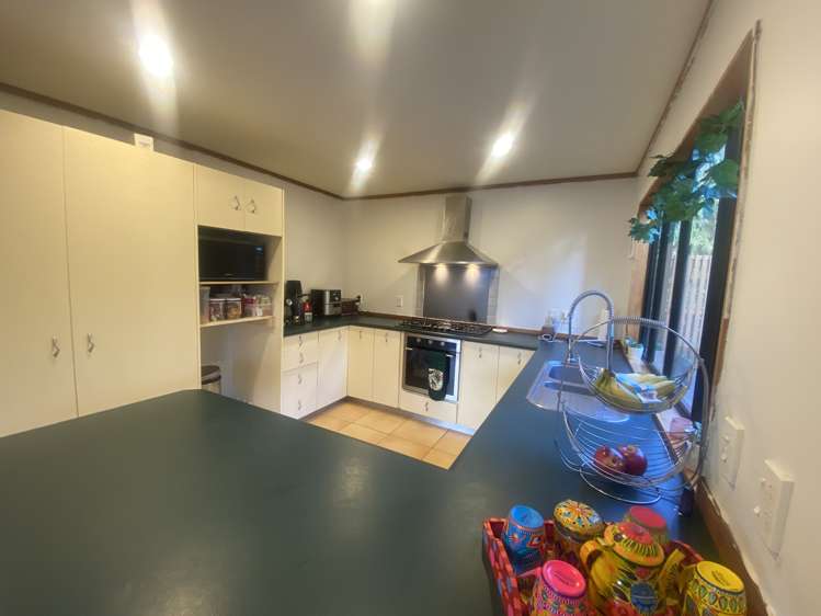 1/8 Swainson Street Naenae_5