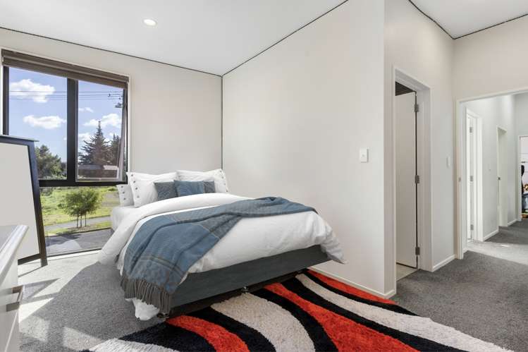 2 Te Aparangi Road Papakura_11