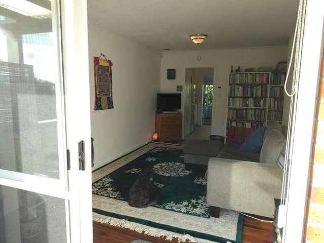 2/22 Alton Avenue Hillcrest_2