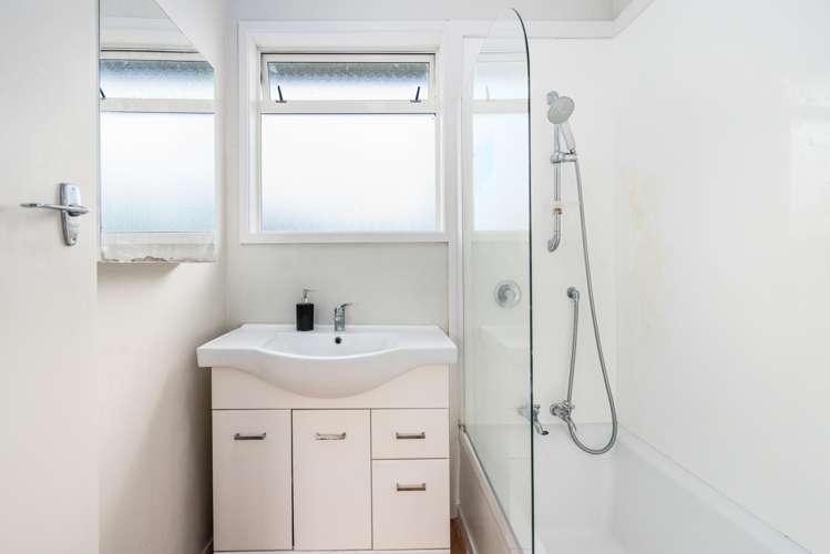 87 Long Melford Road Awapuni_5