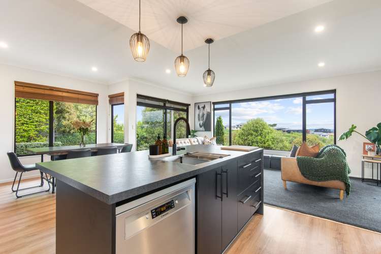 63 Ruapehu Drive Fitzherbert_5