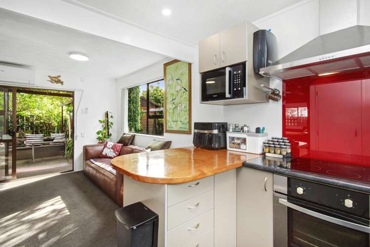 2/45 Copeland Street Hutt Central_7