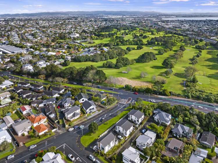 1 Duncan MacLean Link Morningside_6