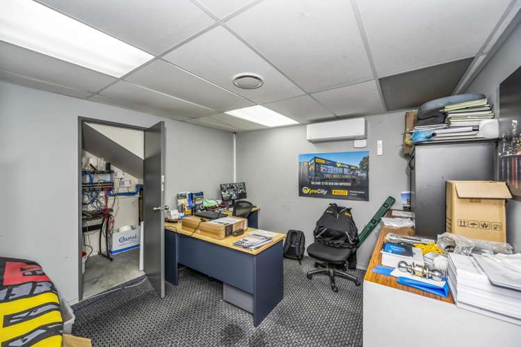 Unit 2, 3 William Pickering Drive Albany_9