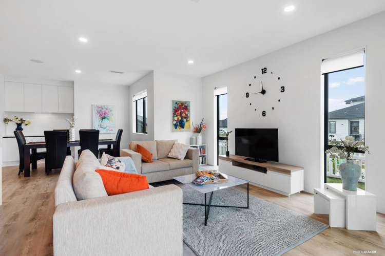 25 Siren Street Wainui_6