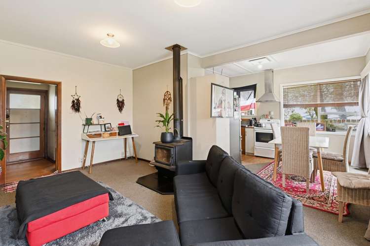 38 Dickens Street Owhata_5