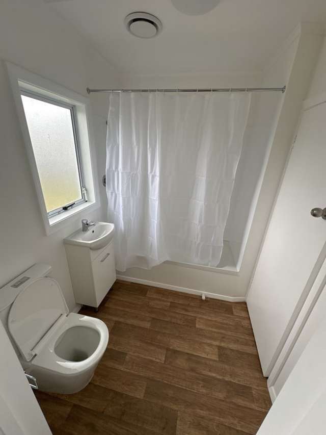 11 (*) Isobel Street 1063_4