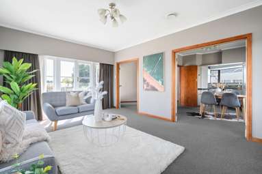 70 Flynn Road_4