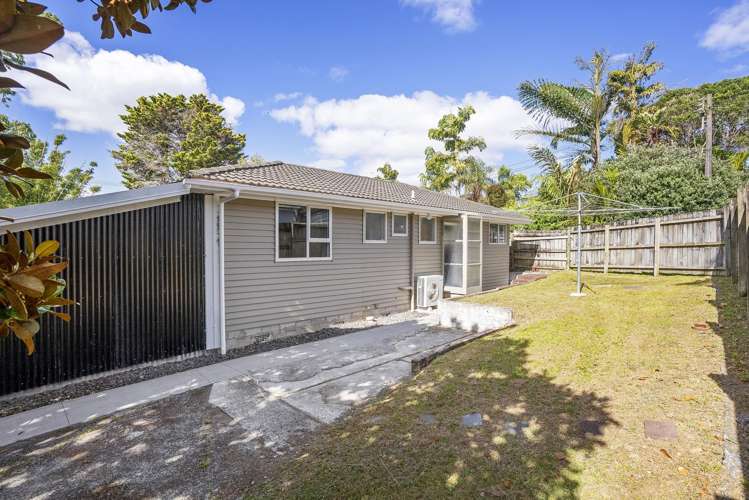 424 West Coast Road Glen Eden_6