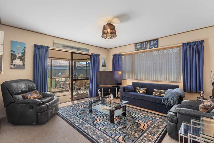 1/7 Fergusson Street Stoke_4