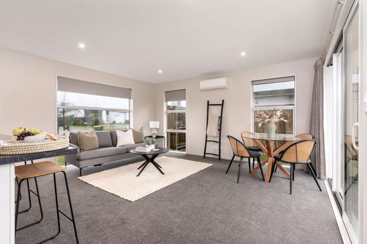 5 Whitehorn Drive Lincoln_5