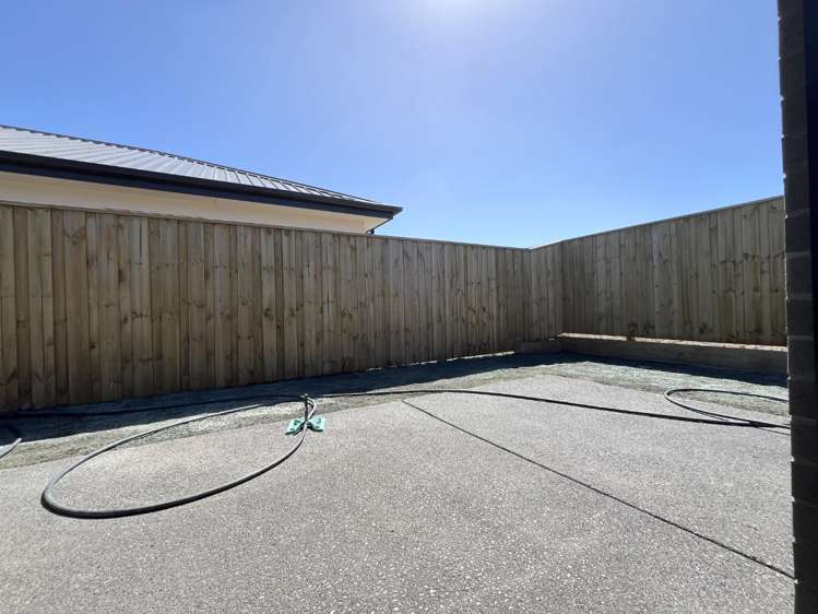 20 Mondo Drive 11103_13