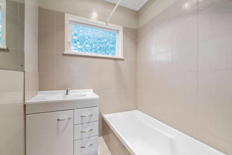 4/53 Lake Road Devonport_10