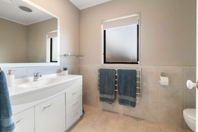 34 Keywella Drive Conifer Grove_13