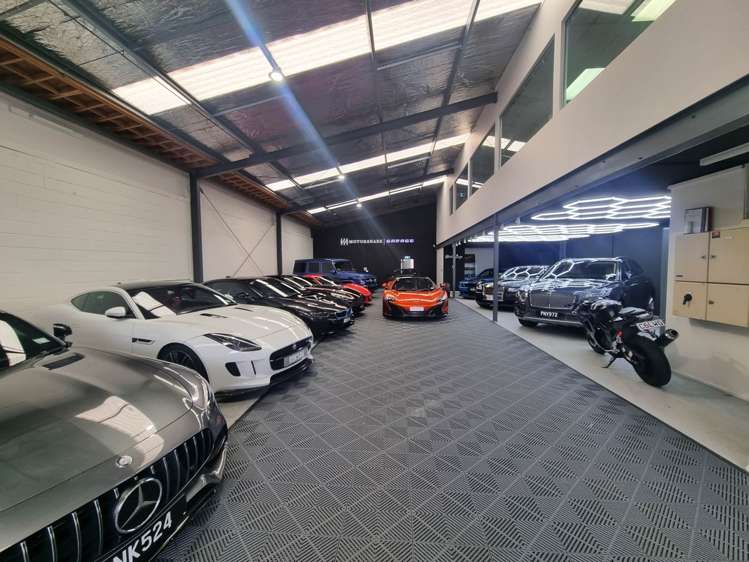 27 Walls Road Penrose_1