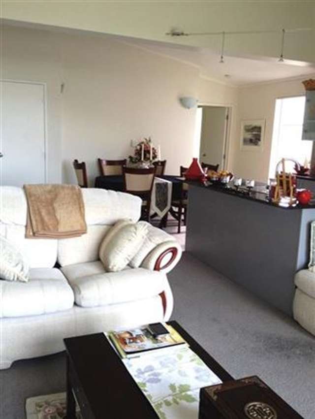 2 Merlot Lane Pukekohe_2