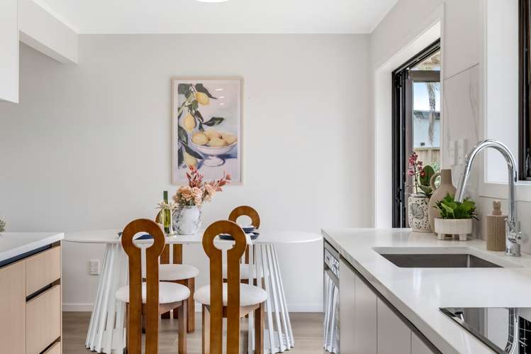 1/21 Roysfield Lane Sunnyhills_11