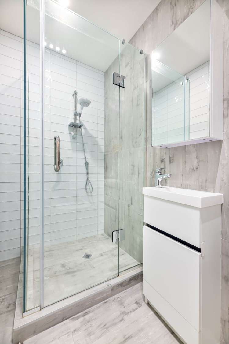 67e Lake Road Devonport_5