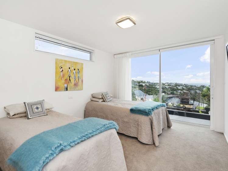 98 Glenstrae Road Redcliffs_17