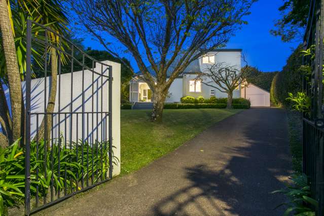 16 Waipuia Place Greenhithe_1