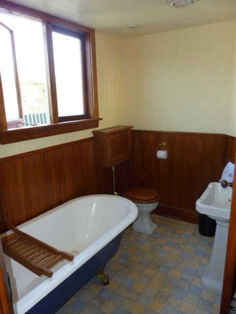 240 Milton Street Sydenham_14