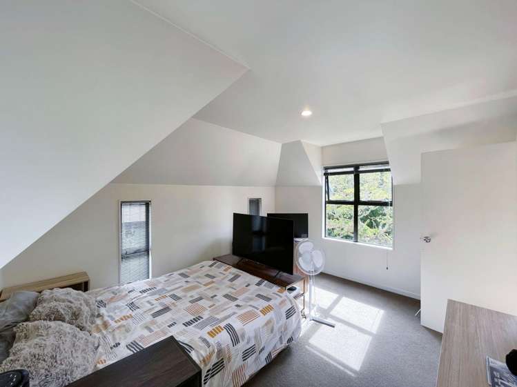 7/4 Brockworth Pl Riccarton_6