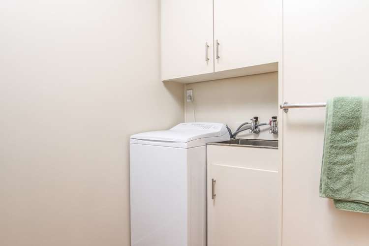 2/7 Willerton Avenue New Lynn_8