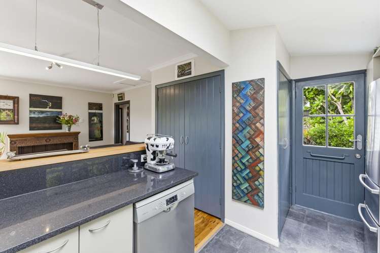 5A Paneta Street Paekakariki_23