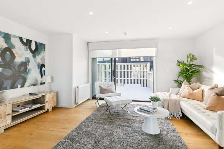 8B Lyall Parade_4